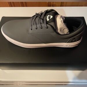 Travis Mathew Grey Cuater Wildcat Leather Golf Shoes NIB